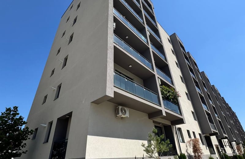 Rent of a freshly renovated apartment, 42 m², Chiajna, Sector 6, Bucharest, Romania